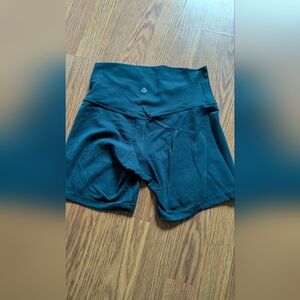 Teal Lululemon align short 4"